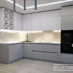 Кухня с фасадами Fenix NTM