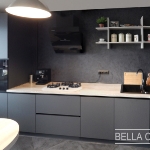 Кухня с фасадами Fenix NTM