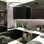 Кухня с фасадами из крашеного MDF