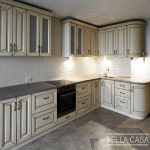 Кухня с фасадами из крашеного MDF