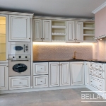 Кухня с фасадами из крашеного MDF