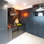 Кухня с фасадами из крашеного MDF