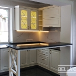 Кухня с фасадами из крашеного MDF