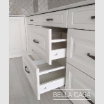 Кухня с фасадами из крашеного MDF