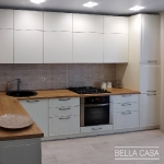 Кухня с фасадами из крашеного MDF