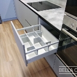 Кухня с фасадами из Fenix NTM