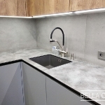 Кухня с фасадами из Fenix NTM